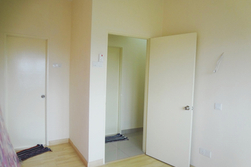 Putra Suria Residency Apartment