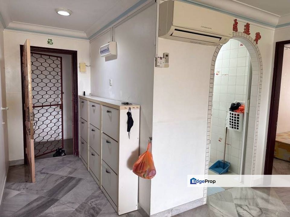 ((SOLD)) Renovated H5 Apartment Ampang Near Smk Pandan Jaya Low Floor, Selangor, Pandan Jaya