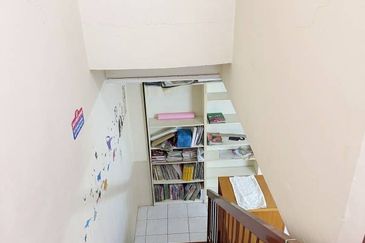 Taman Pinggiran Putra