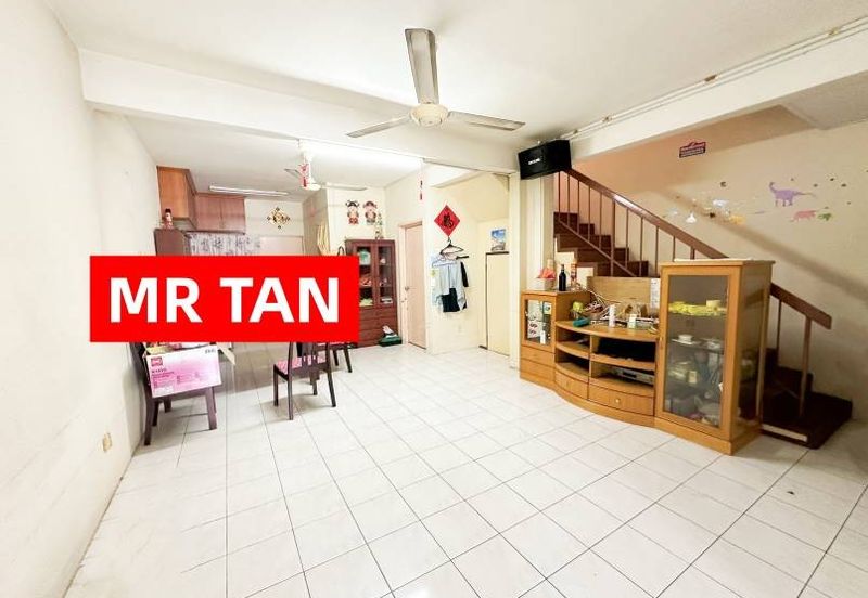 Taman Pinggiran Putra