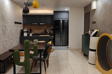 Villa Residence @ Goodview Heights