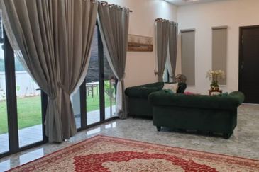 College Heights Garden Resort