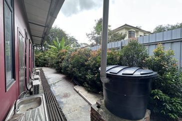 College Heights Garden Resort