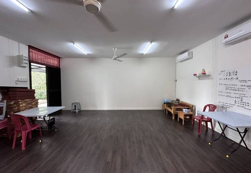 College Heights Garden Resort