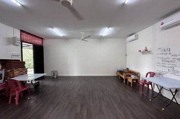 College Heights Garden Resort