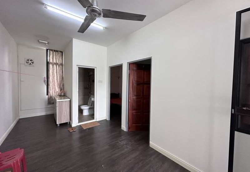 College Heights Garden Resort