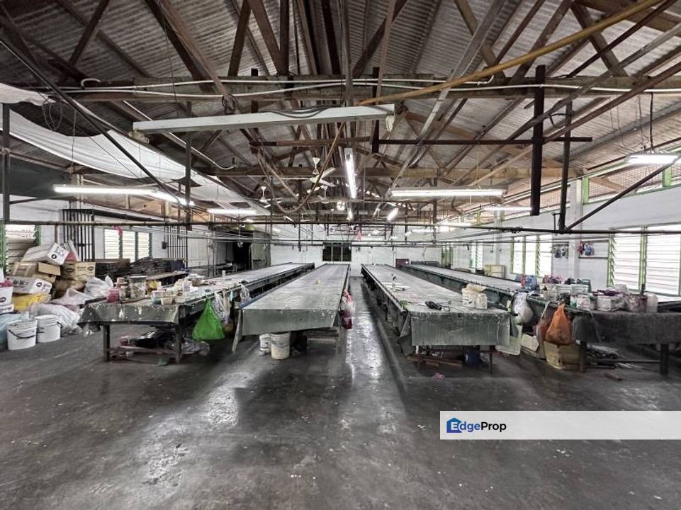 Cheras Perdana 1 Sty Warehouse Light Factory Bandar Tun Hussein Onn, Selangor, Balakong