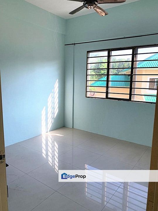 ((SOLD)) 100% Loan Cheras Intan Apartment Block Klmn Batu 9 Unit Renovated, Selangor, Batu 9th Cheras