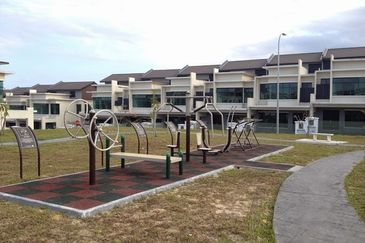 D'Premier @ Bandar Damai Perdana