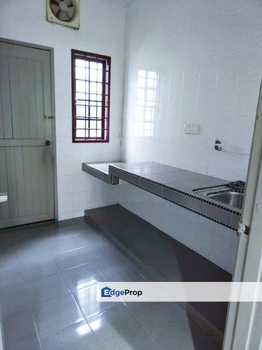 ((SOLD)) Facing Empty! Klang Sentosa Tmn Mewah Jaya 2 Sty House 20x70 100% Loan, Selangor, Klang
