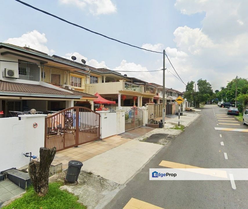 Balakong Taming Kiri 2 Storey House 20x80 Freehold Reno and Extended, Selangor, Balakong