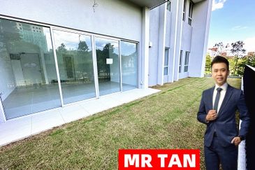 Lakefront Condominium | Emerald Hills @ Alam Damai