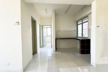 Main Place Residence