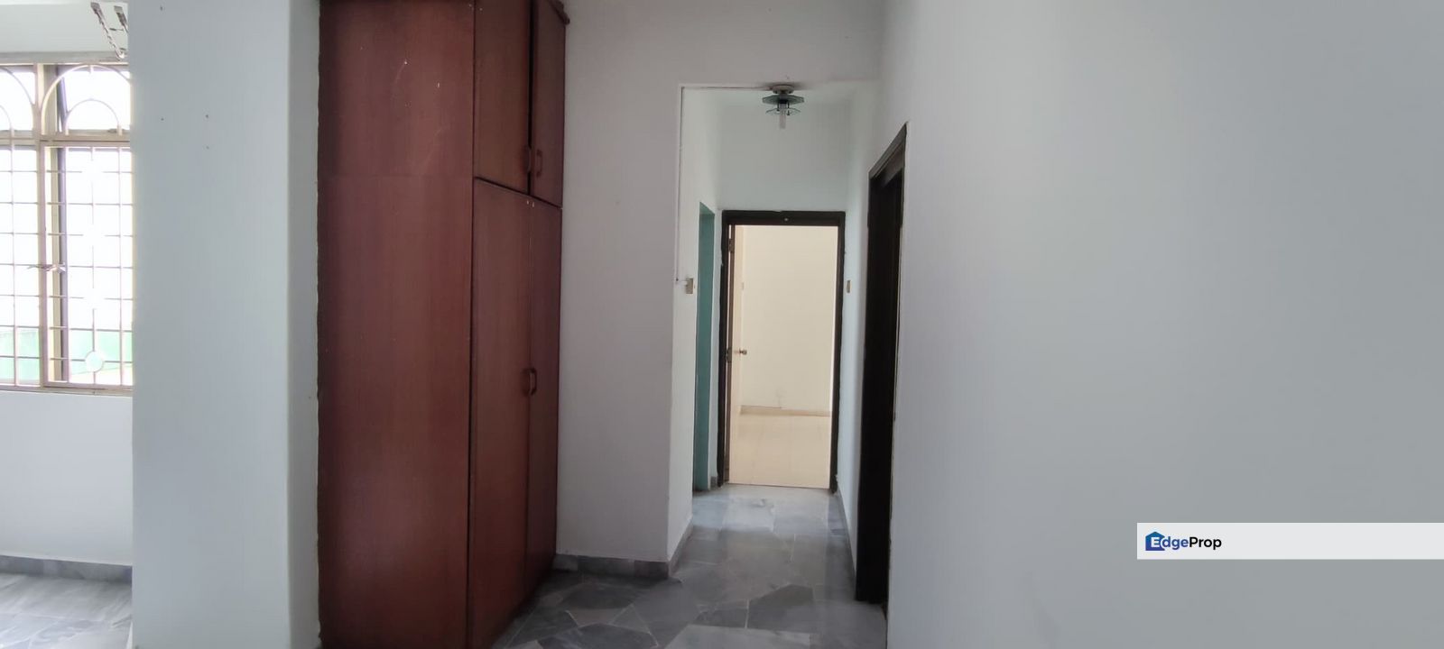 (((SOLD))) Low Floor Subang Perdana Goodyear Court 10 With Lift 1039sf 100% Loan, Selangor, Subang Jaya