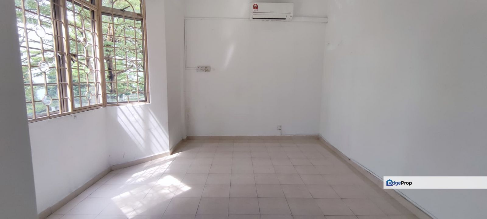 (((SOLD))) Low Floor Subang Perdana Goodyear Court 10 With Lift 1039sf 100% Loan, Selangor, Subang Jaya