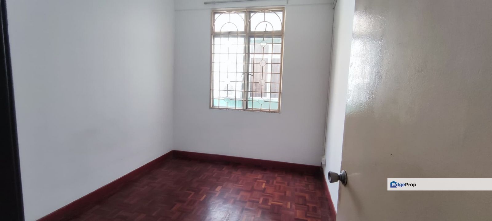 (((SOLD))) Low Floor Subang Perdana Goodyear Court 10 With Lift 1039sf 100% Loan, Selangor, Subang Jaya