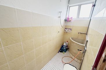 Taman Lembah Maju 600 Apartment