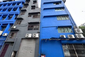 Corner With 5% Roi!! Jalan Ipoh 4 Sty Freehold Shop Sentul Barat Mrt