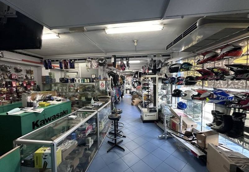 Corner With 5% Roi!! Jalan Ipoh 4 Sty Freehold Shop Sentul Barat Mrt