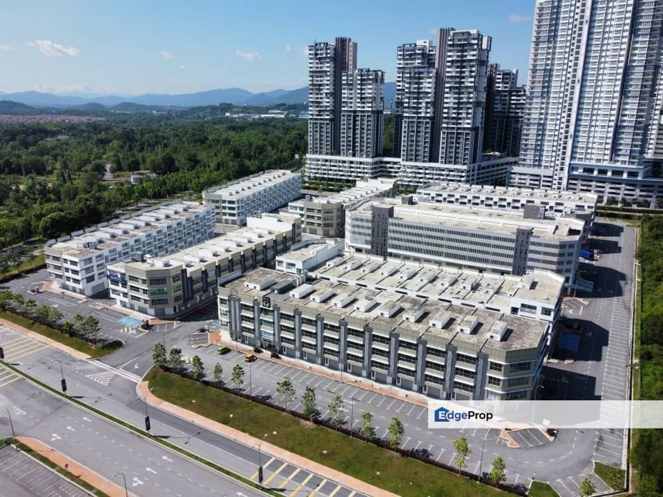 ((SOLD)) 4 Storey ROI 4% Bandar Puteri Bangi Shop 22x80 Freehold Putra Mahkota, Selangor, Bangi