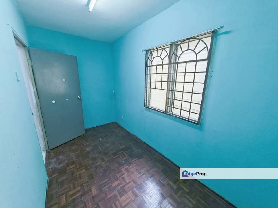 (SOLD) Damansara Damai Apartment Permai Unit Termurah with Swimming Pool, Selangor, Damansara Damai