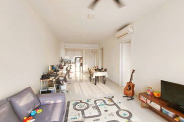 Pandora @ Tropicana Metropark