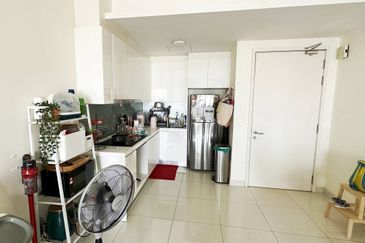 Pandora @ Tropicana Metropark