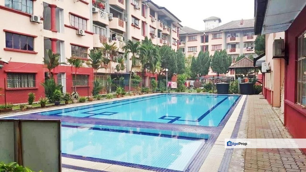 ((SOLD)) Bebaloi2 Subang Jaya Bandar Sunway Kayangan Apartment Reno Pool View, Selangor, Bandar Sunway