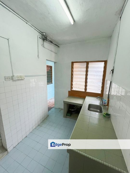 100% Loan!! Ampang Tmn Muda Jalan Bunga Cempaka 6a Shop Apartment, Selangor, Cheras