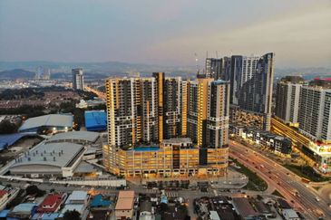 Ready Move In!! Cheras Selatan Silk Sky Kg Baru Balakong Shop 24x70