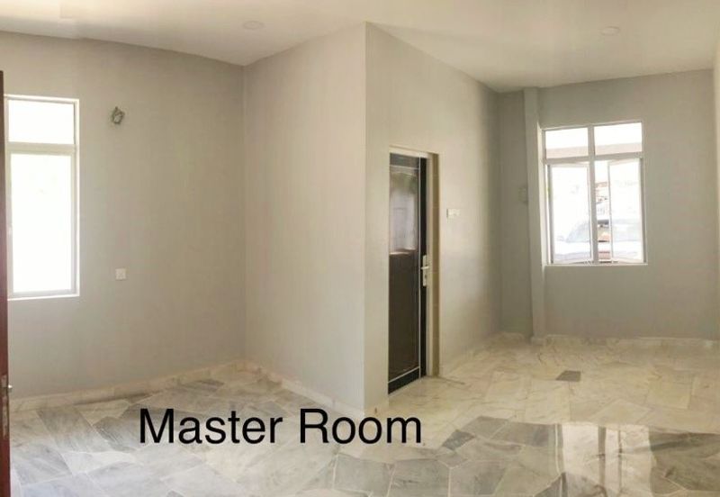 Taman Tasik Semenyih (Lake Residence)