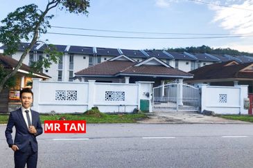 Taman Tasik Semenyih (Lake Residence)