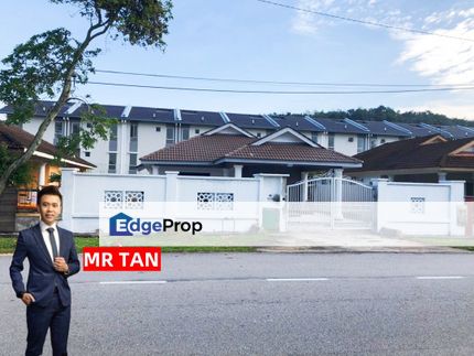 [*Renovated*] Taman Tasik Semenyih Kesuma 1 Sty Bungalow House 50x80, Selangor, Semenyih