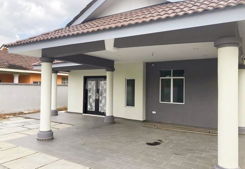 Taman Tasik Semenyih (Lake Residence)