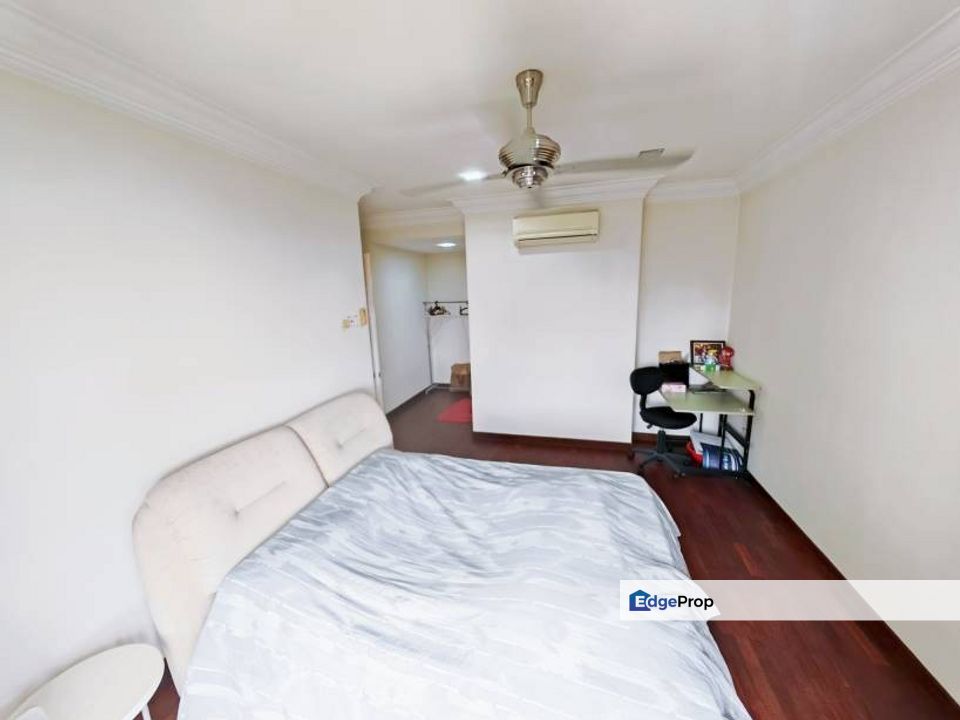 Below Market Condo Casa Tropicana Gardens Mall Pj Kota Damansara, Selangor, Tropicana