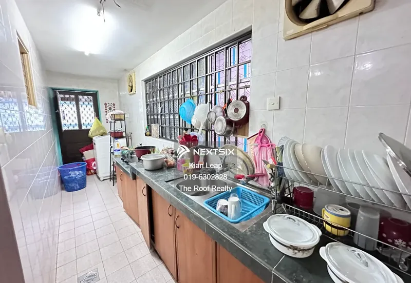 Taman Pinggiran Mahkota