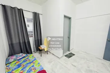 Taman Pinggiran Mahkota