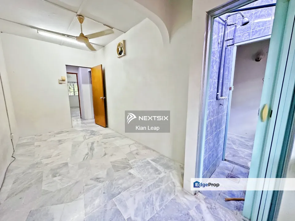 2 Storey House Taman Cheras Mas Cheras Batu 9 End Lot Extended Reno, Selangor, Batu 9th Cheras