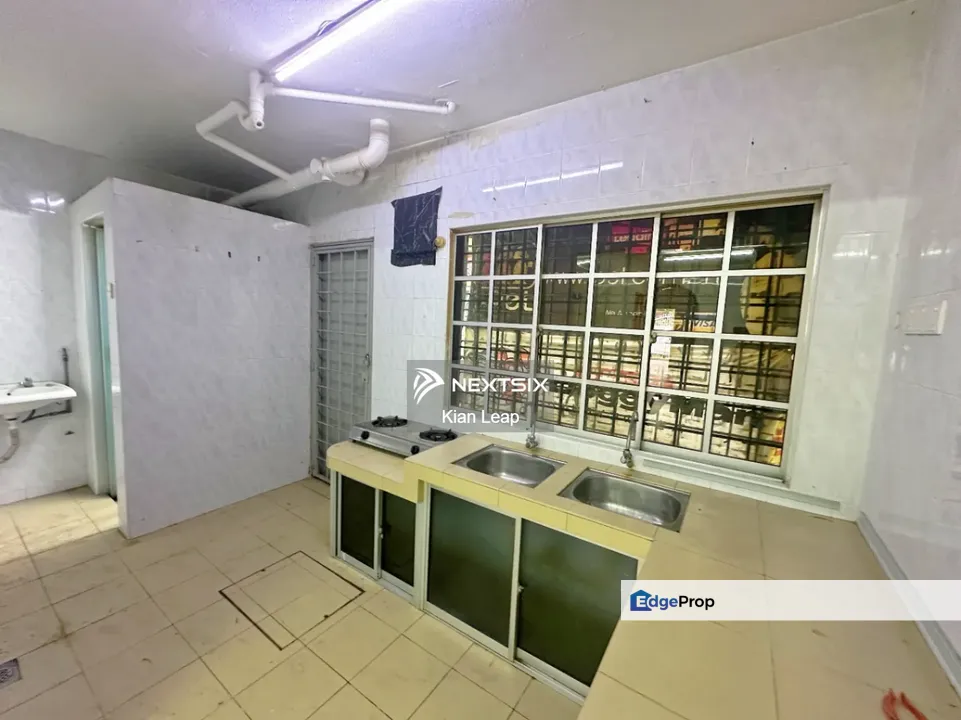 2 Storey House Taman Cheras Mas Cheras Batu 9 End Lot Extended Reno, Selangor, Batu 9th Cheras