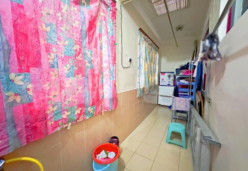 Taman Pinggiran Mahkota