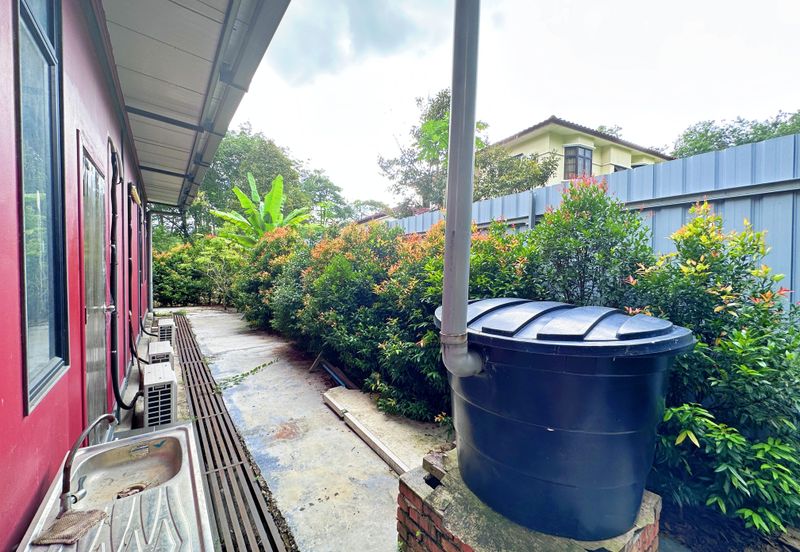 College Heights Garden Resort