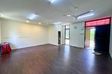 College Heights Garden Resort