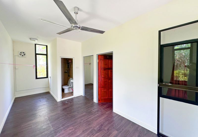 College Heights Garden Resort