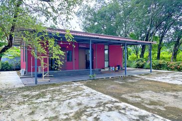 College Heights Garden Resort