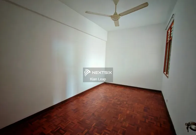 Subang Perdana Goodyear Court 8