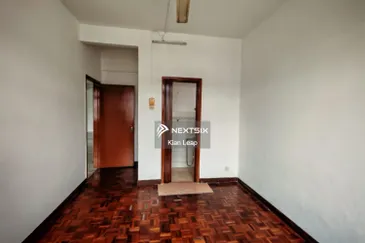 Subang Perdana Goodyear Court 8