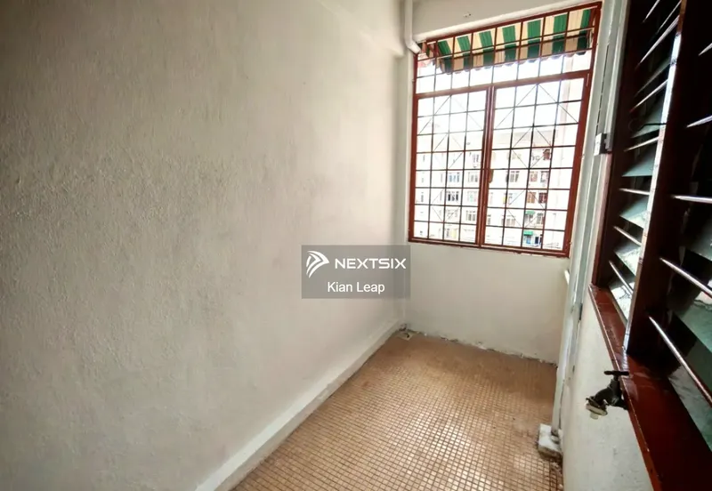 Subang Perdana Goodyear Court 8