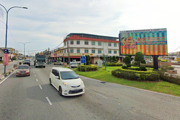 Banting Town 2 Storey Corner Shop 20x100 Jalan Sultan Alam Shah