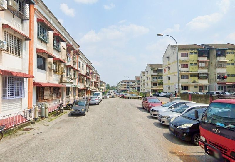 Taman Megah Cheras Apartment