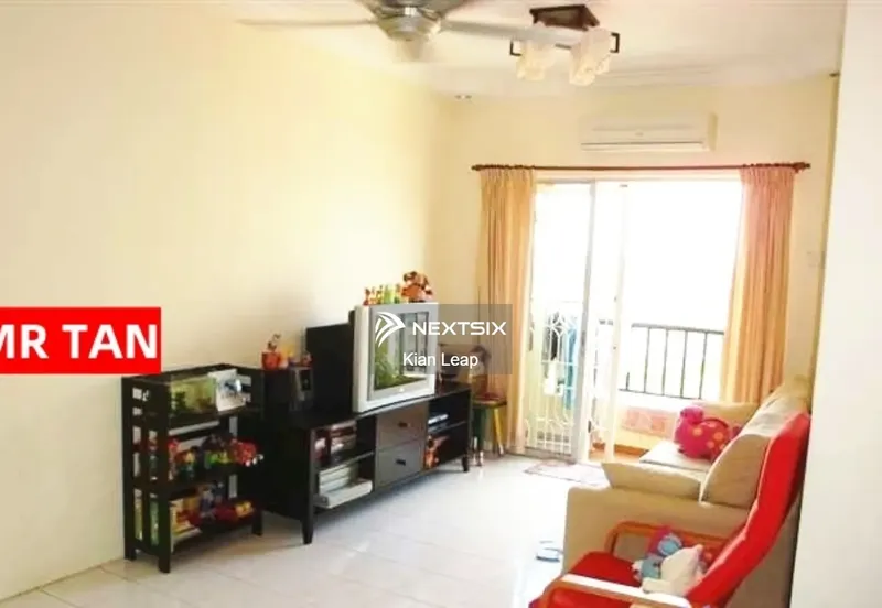 Vista Pinggiran, Taman Pinggiran Putra